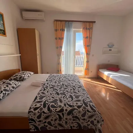 Jurisic Baška Voda