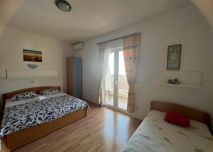 Jurisic Baška Voda