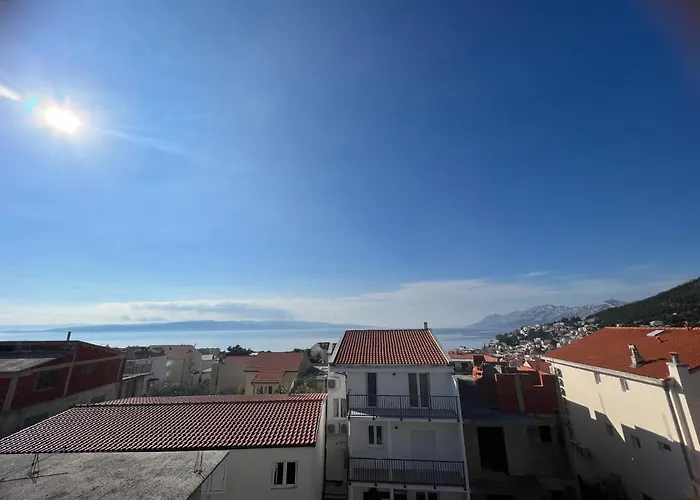 Daire Jurisic Baška Voda