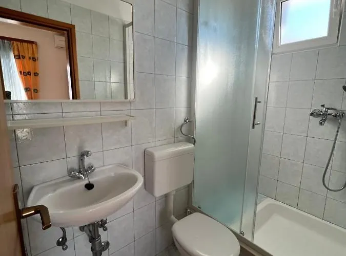 Jurisic * Baška Voda