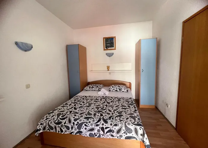 アパート Jurisic Baška Voda