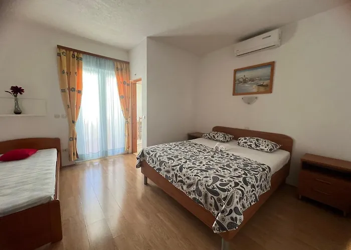 Jurisic Baška Voda