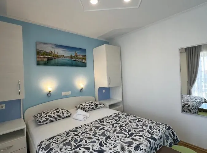 Jurisic Baška Voda